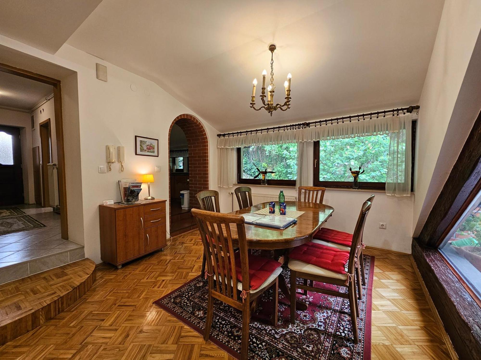 Apartment Nina With Private Terrace Tour As Ljubljana Luaran gambar